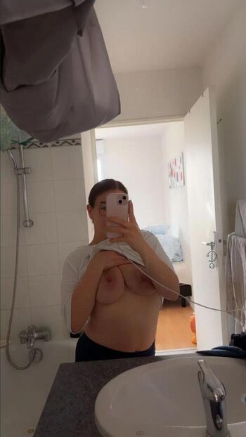 Full leaked Marieandco private onlyfans photo