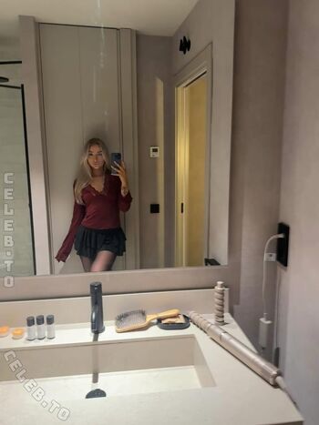 Full leaked Mariedetter private onlyfans photo