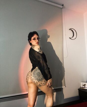 Full leaked Mariehaze private onlyfans photo