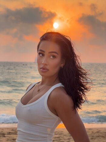 Full leaked Marinariverss private onlyfans photo