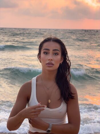 Full leaked Marinariverss private onlyfans photo