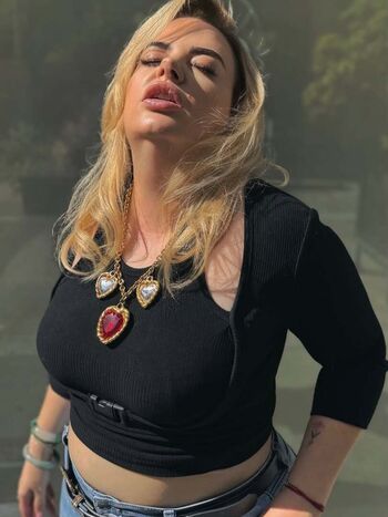 Full leaked Marine neven private onlyfans photo