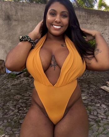 Full leaked Marinna julia private onlyfans photo