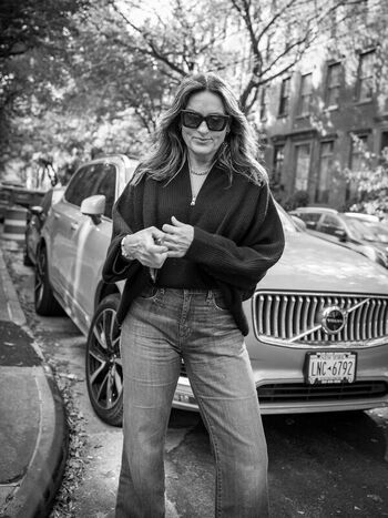 Full leaked Mariska hargitay private onlyfans photo