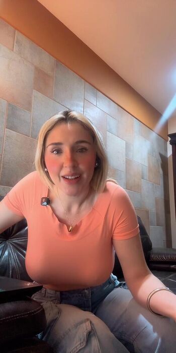 Full leaked Marisol dovala la chica del clima page private onlyfans photo