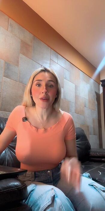 Marisol Dovala. La Chica Del Clima