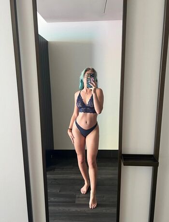 Full leaked Marissaarnone private onlyfans photo