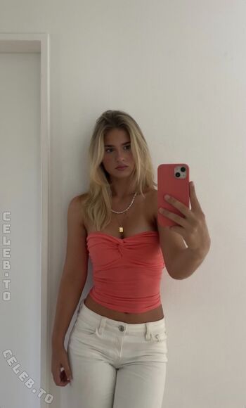 Full leaked Marla schnr private onlyfans photo