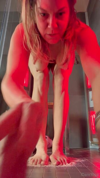 Full leaked Marlingyoga private onlyfans photo