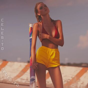 Full leaked Martha hunt private onlyfans photo