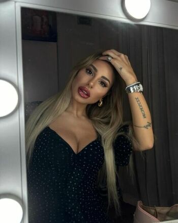 Full leaked Martina bandi page private onlyfans photo