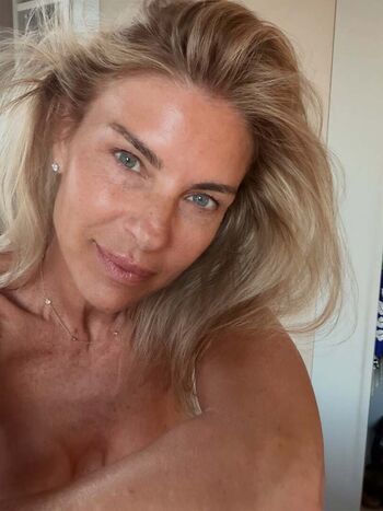 Martina Colombari