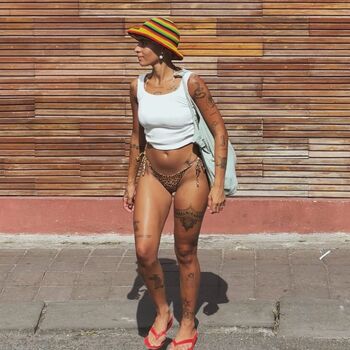 Full leaked Marwaelraddadd private onlyfans photo