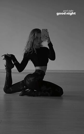 Full leaked Mary lvk private onlyfans photo