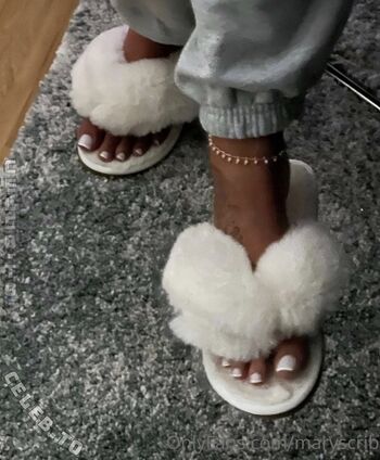 Full leaked Maryscrib private onlyfans photo