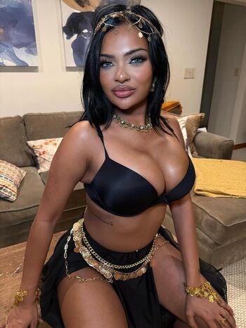 Full leaked Maryumtum private onlyfans photo