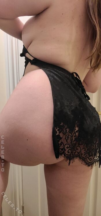 Full leaked Masked mia private onlyfans photo