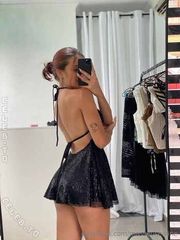 Full leaked Masseusealine private onlyfans photo