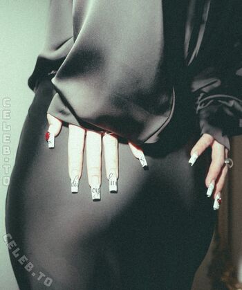 Full leaked Matheamatheamathea page private onlyfans photo