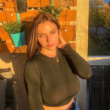 Full leaked Mathilde alln private onlyfans photo