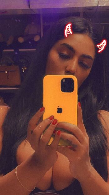 Mathira M