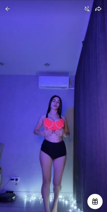 Full leaked Matilda  m darya page private onlyfans photo