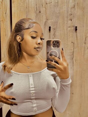 Full leaked Matshidiso private onlyfans photo