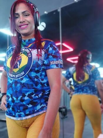 Full leaked Mature women private onlyfans photo