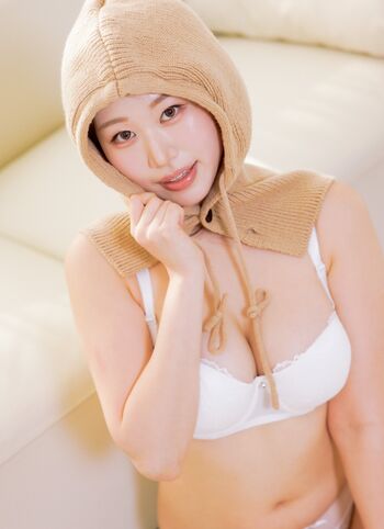 Full leaked Maxim korea page private onlyfans photo