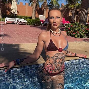 Full leaked Maxima dizdarevic private onlyfans photo