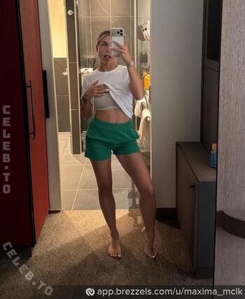 Full leaked Maxima mclk private onlyfans photo