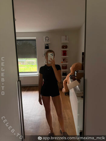Full leaked Maxima mclk page private onlyfans photo