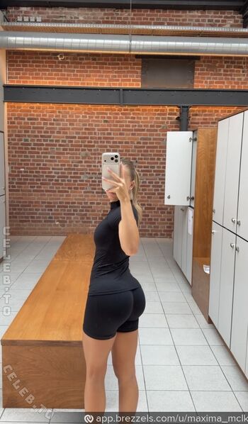 Full leaked Maxima mclk private onlyfans photo