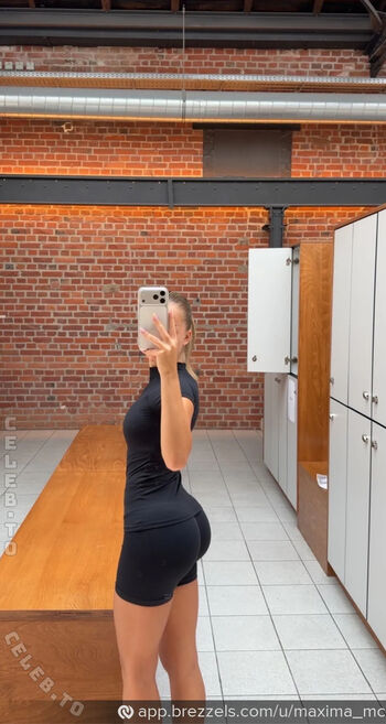 Full leaked Maxima mclk private onlyfans photo