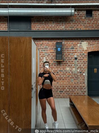 Full leaked Maxima mclk page private onlyfans photo