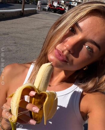 Full leaked Maxima mclk  page private onlyfans photo