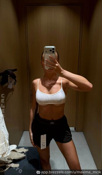 Full leaked Maxima mclk page private onlyfans photo