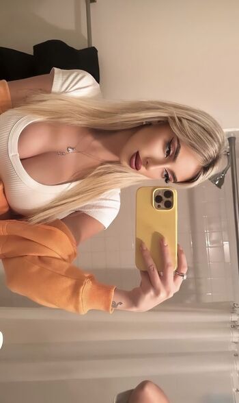 Full leaked May arev private onlyfans photo