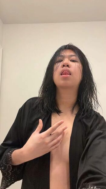 Full leaked May htin htein private onlyfans photo