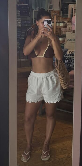 Full leaked Maya desrochers private onlyfans photo
