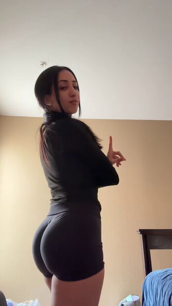 Full leaked Maya fathi private onlyfans photo
