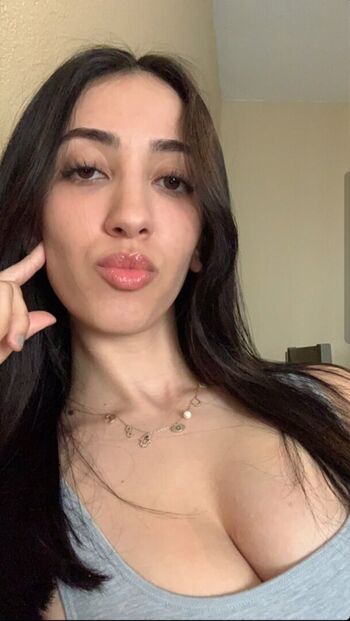 Full leaked Maya fathi private onlyfans photo