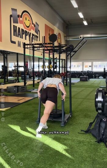 Full leaked Maya kranawetter private onlyfans photo