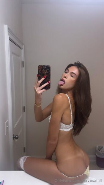 Full leaked Mayaxxhill private onlyfans photo