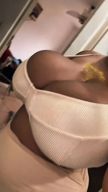 Full leaked Mayellen private onlyfans photo