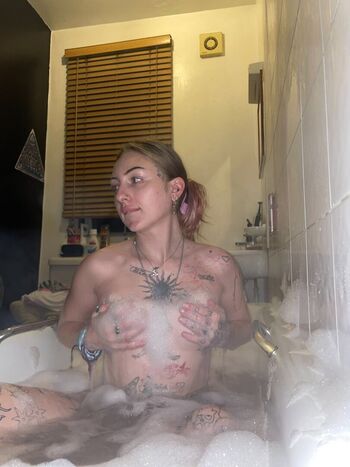 Full leaked Mayobinks private onlyfans photo