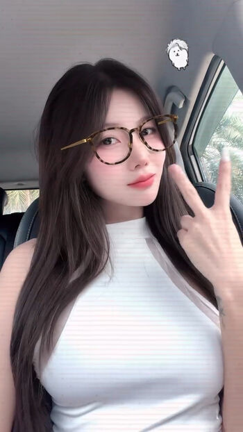 Full leaked Mayura private onlyfans photo