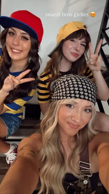 Full leaked Mcddle page private onlyfans photo