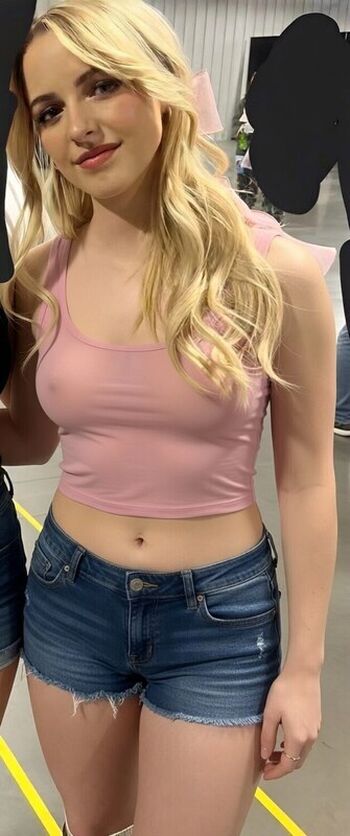 Full leaked Mckenna grace private onlyfans photo