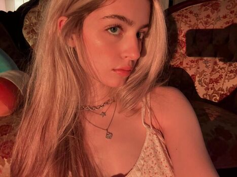 Full leaked Mckennabull private onlyfans photo